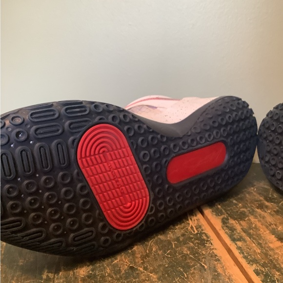 Nike KD Sneakers - Picture 12 of 12